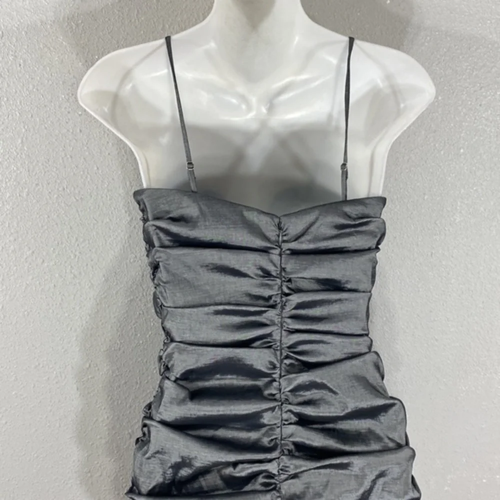 NWT Calvin Klein gunmetal silver gray ruching bodycon dress 4 N21 - Picture 10 of 11